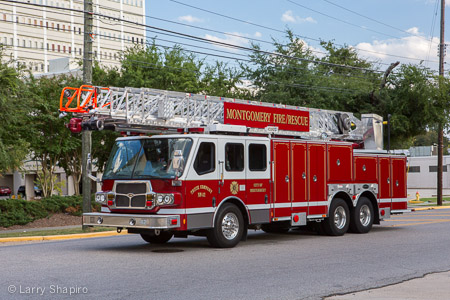 montgomery AL fire department fire apparatus E-ONE Quest aerial ladder Larry Shapiro photography shapirophotography.net